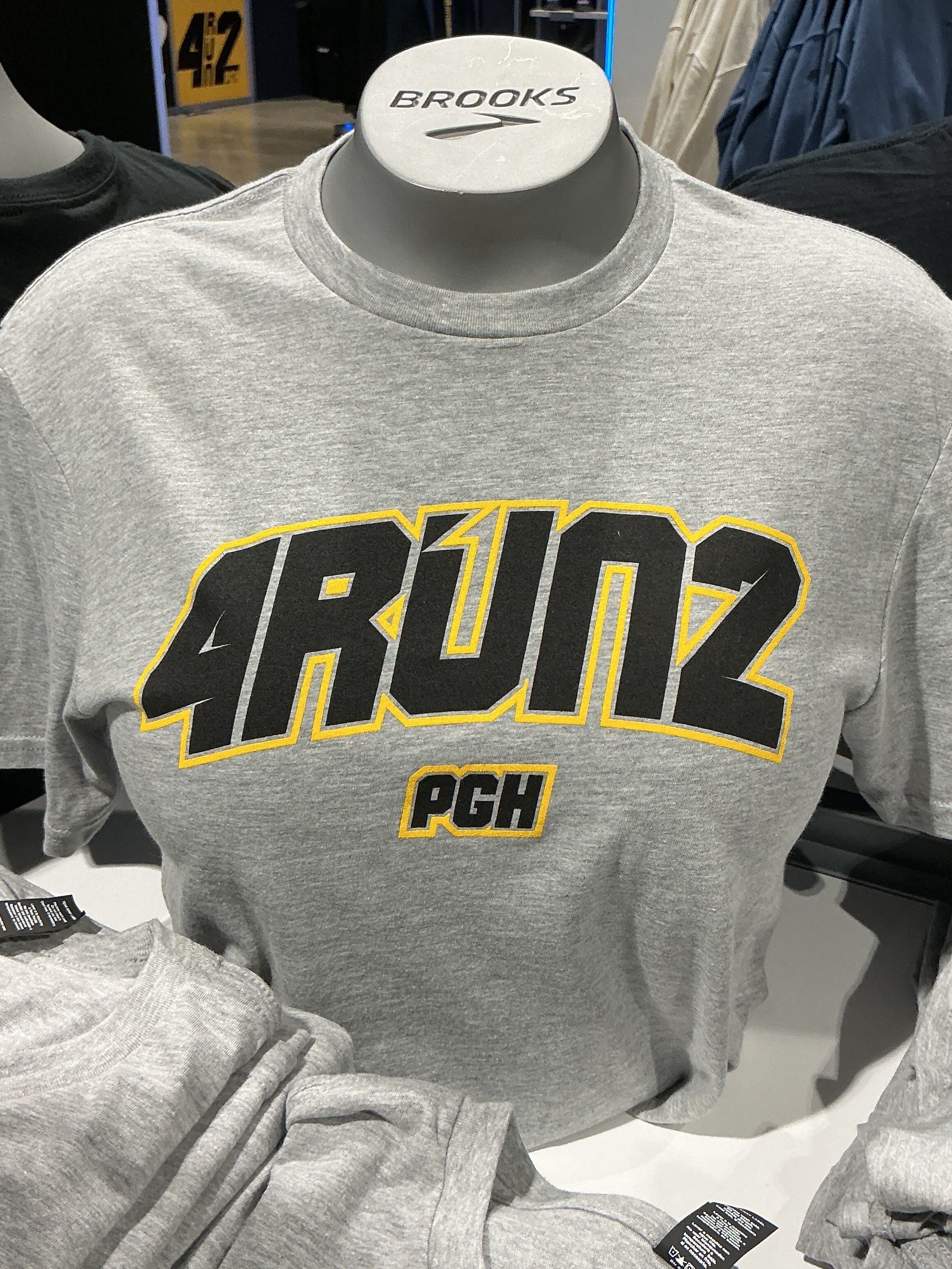 GREY 4RUN2 T
