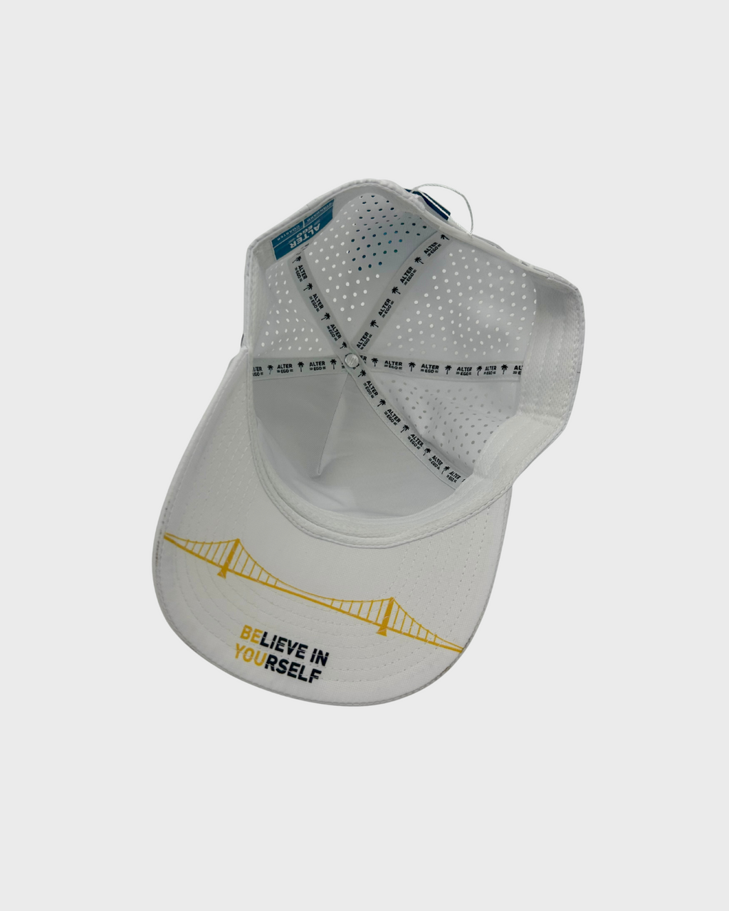 ALTER EGO PERFORMANCE HAT - FOUR RUN TWO WHITE