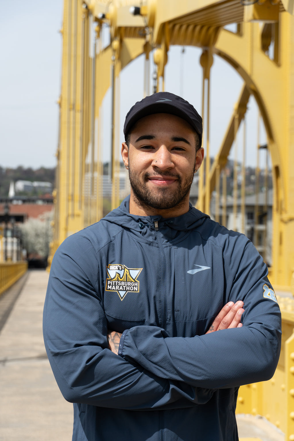 2025 OFFICIAL PITTSBURGH MARATHON FINISHER JACKET