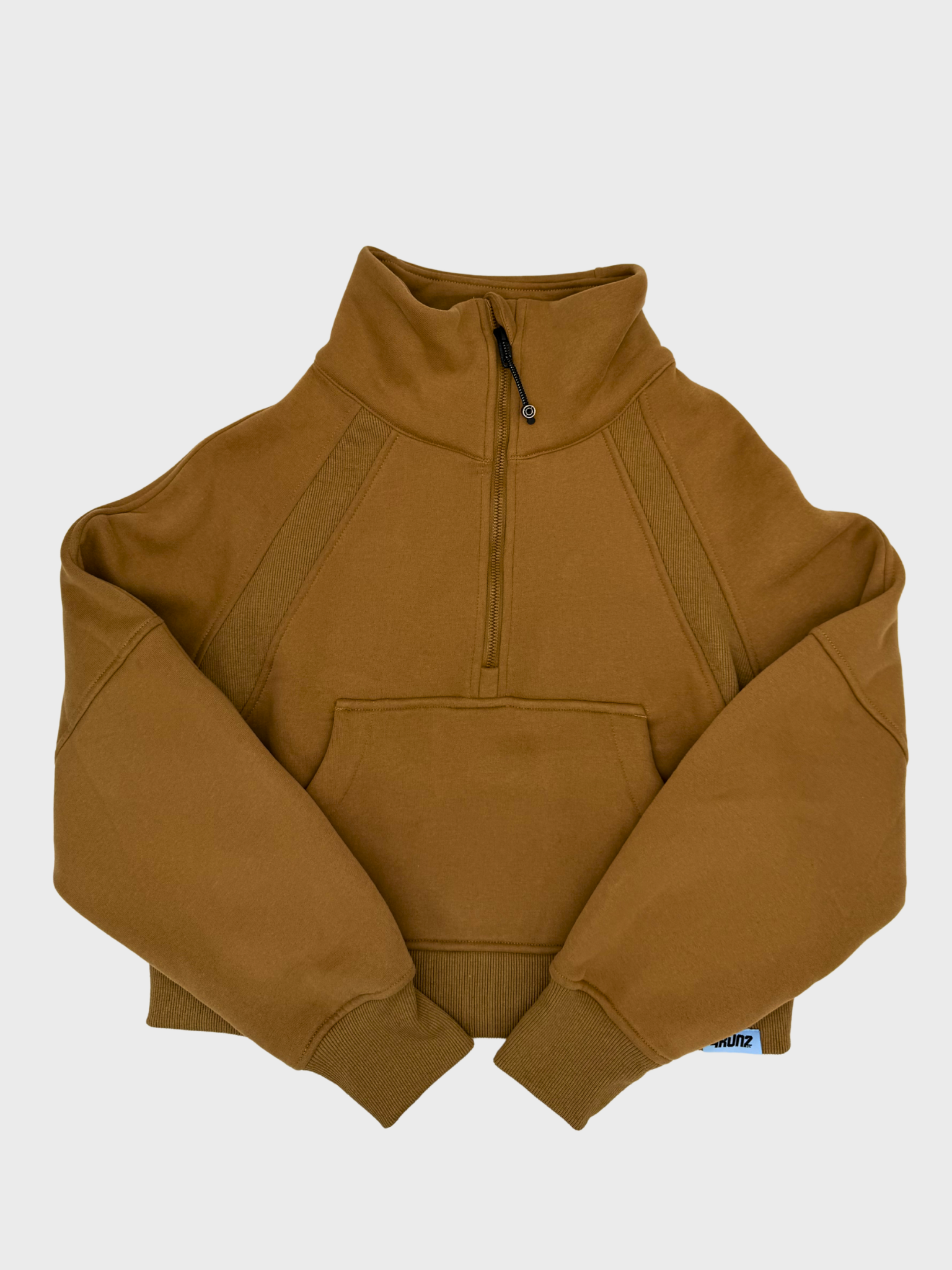 COMMONWEALTH CROP Q-ZIP TAN