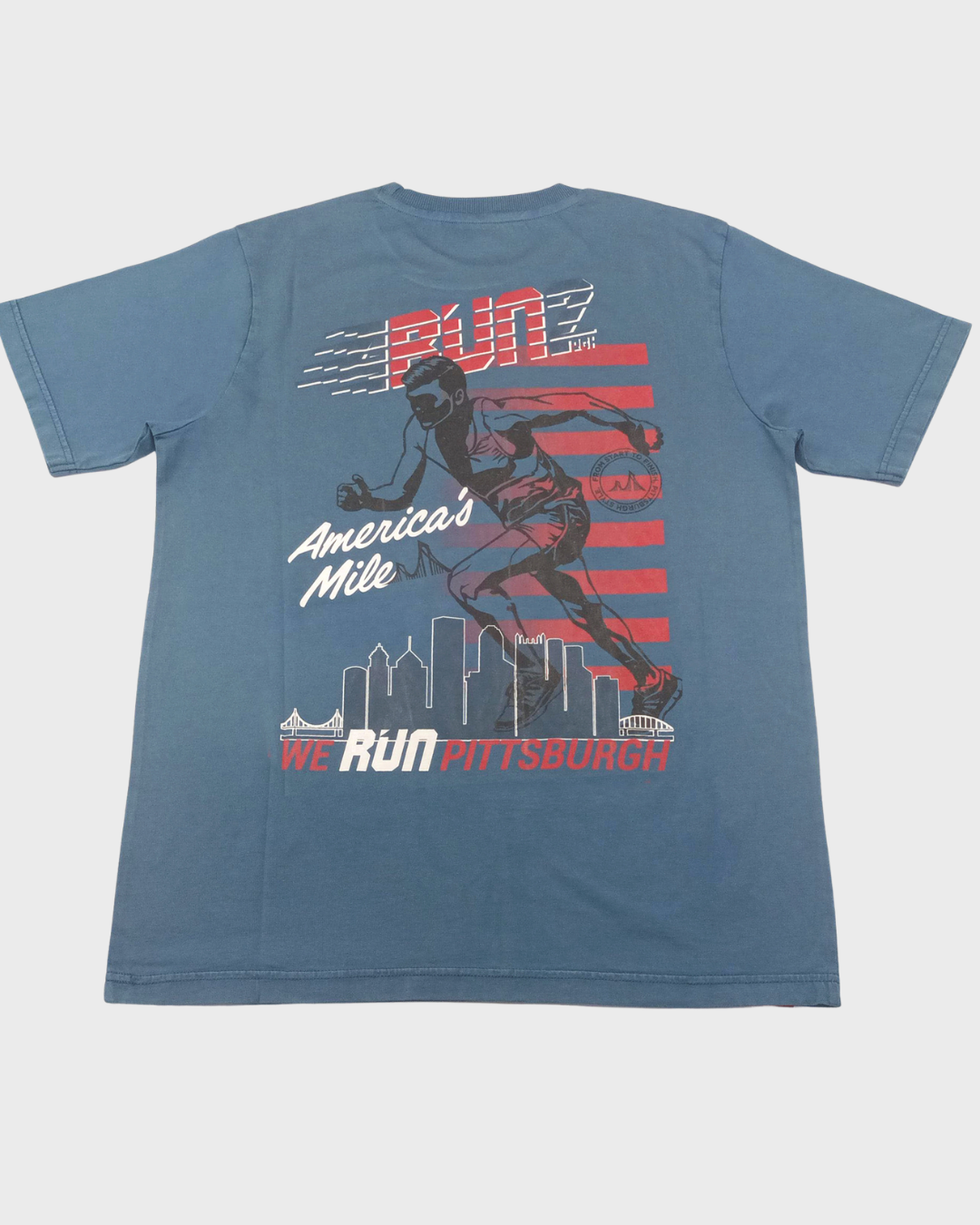 RED WHITE & MOVE COMFY TEE