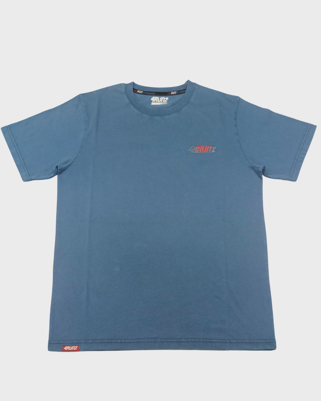 RED WHITE & MOVE COMFY TEE