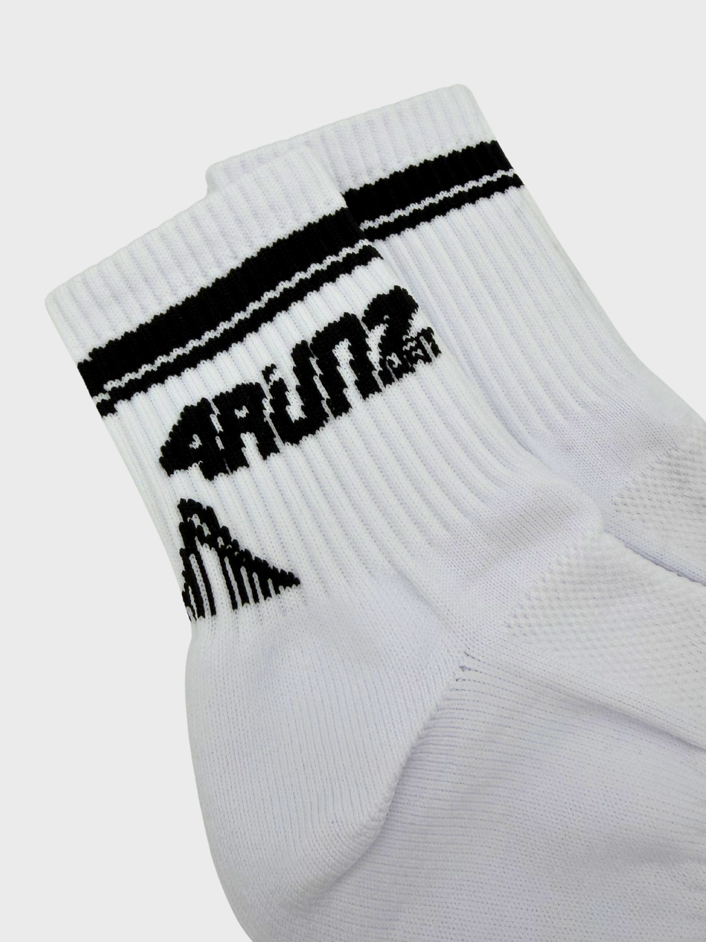 4RUN2 CREW SOCKS