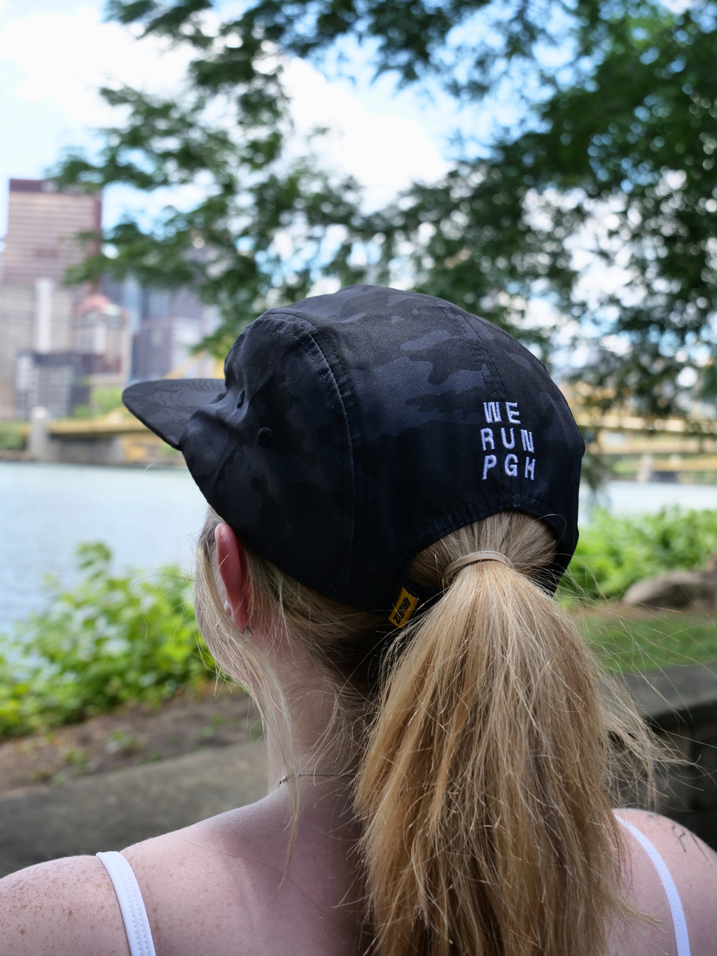 4RUN2 CAMO 5 PANEL HAT