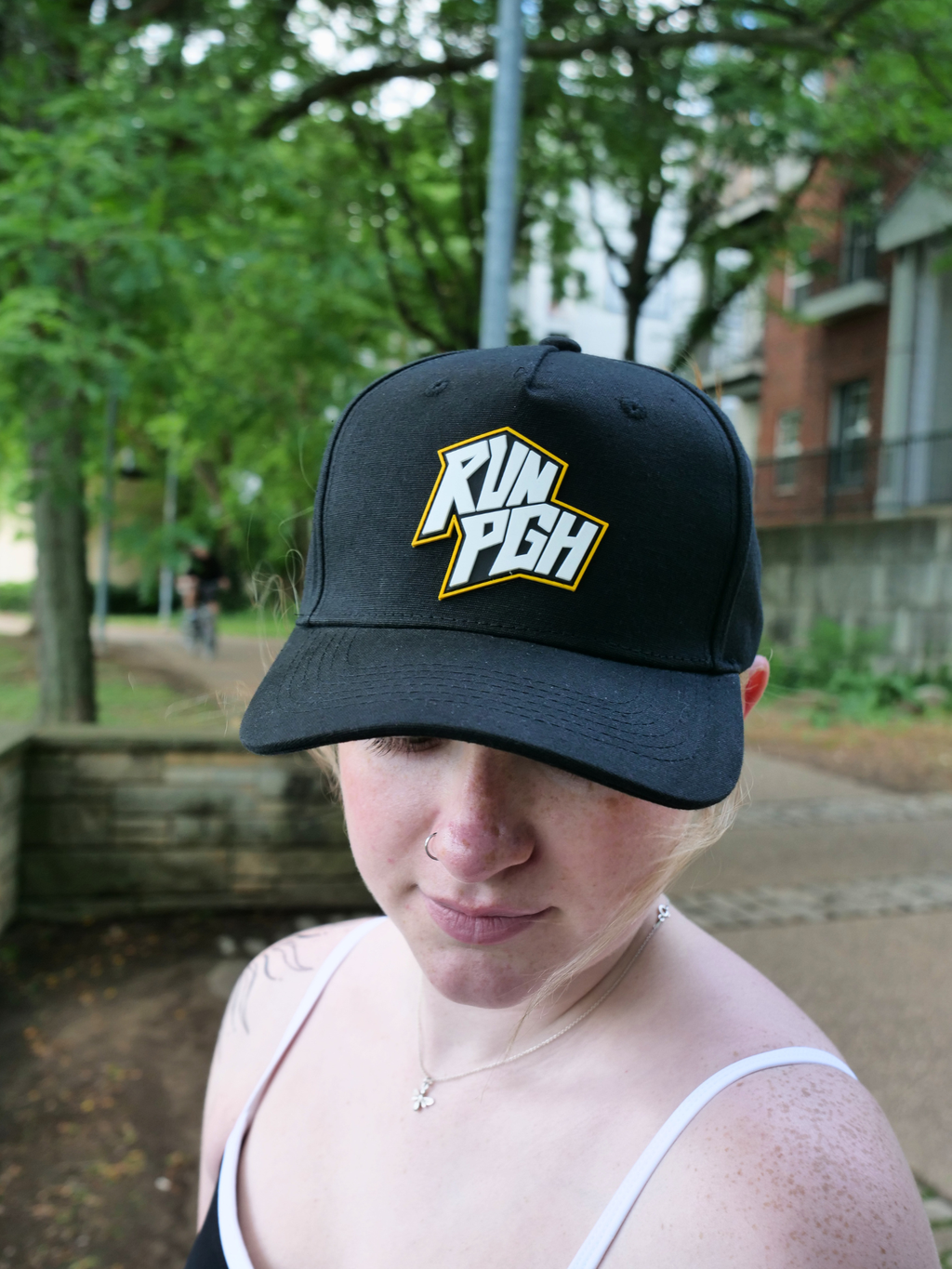 RUN PGH MESH TRUCKER HAT