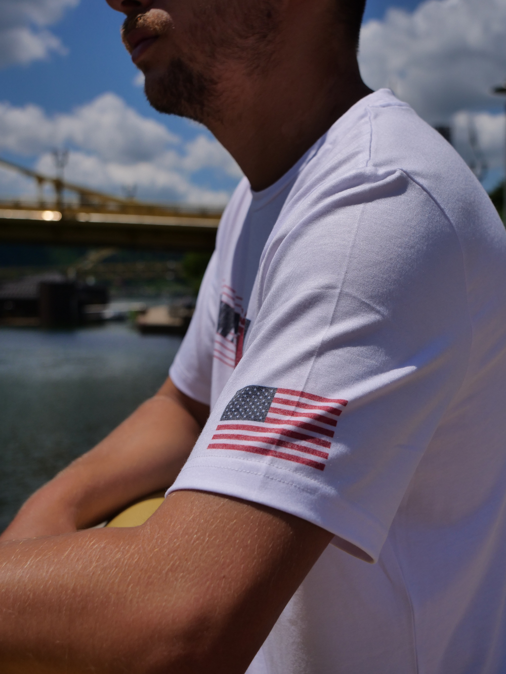 WE RUN PGH PERFORMANCE T-SHIRT