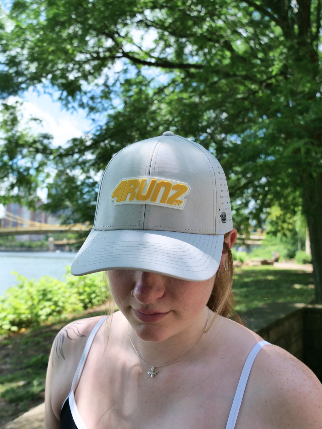 ALTER EGO PERFORMANCE HAT - 4RUN2 GREY